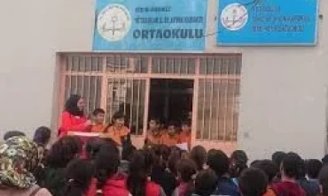 Anneler Hazır Mı? Okullar Açılıyor...