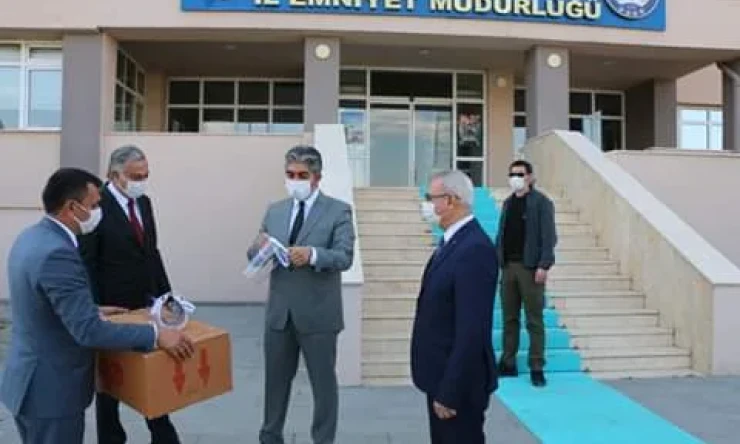 IĞDIR MİLLİ EĞİTİM MÜDÜRLÜĞÜNDEN EMNİYET MÜDÜRLÜĞÜNE SİPERLİK MASKE