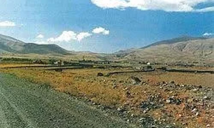 IĞDIR’DA KÖY MERASINI KİRAYA VEREN MUHTAR TUTUKLANDI