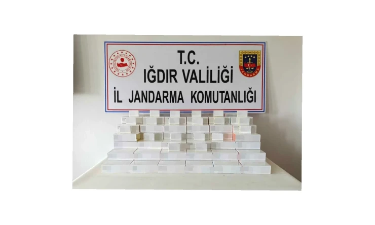 Iğdır'da kaçak elektronik sigara tütünü operasyonunda 5 kişi yakalandı