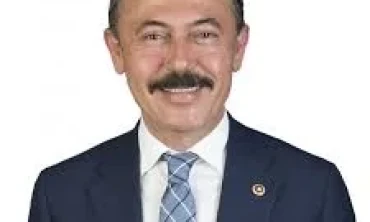 "Ekmek Bulamıyorsanız Pasta Yiyin"