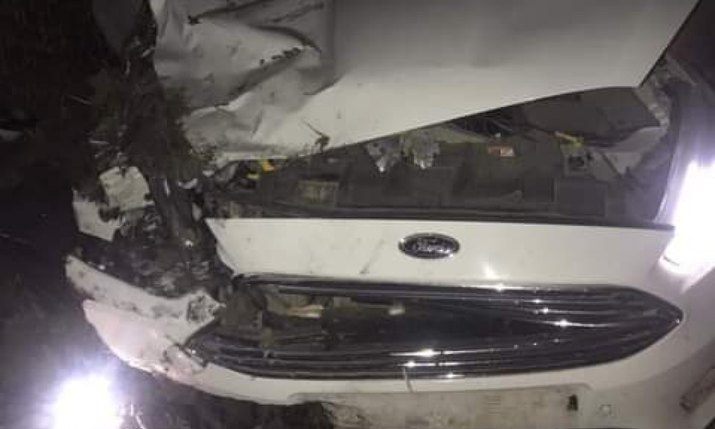 İlde filyasyon ekibi dönüş yolunda kaza yaptı 3 yaralı