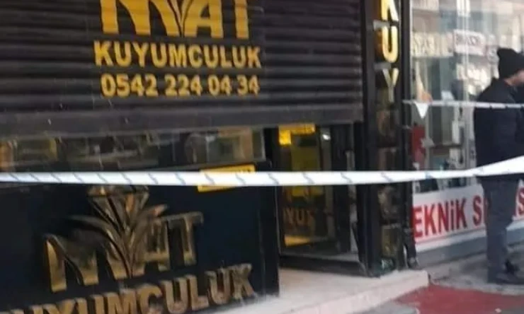 HIRSIZLAR AÇTIKLARI TÜNELLE KUYUMCU SOYDU