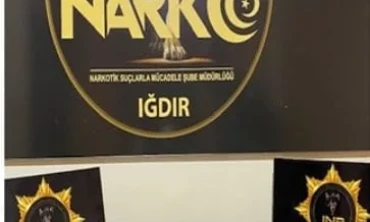 Sandalye ve briket içine saklanmış uyuşturucu ele geçirildi