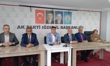 (IĞDIR) AK PARTİDE COŞKULU BAYRAMLAŞMA