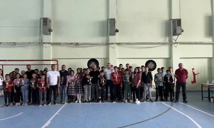 Karakoyunlu İlçesinde Bocce - Dart müsabakaları düzenledi