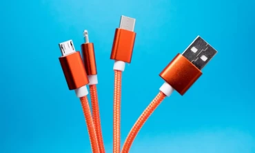 AB, iPhone dahil tüm yeni telefonların USB-C özelliğine sahip olması için son tarihi açıkladı
