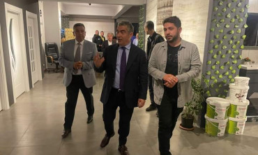 Şimdi gelelim “yanlış analiz edip”, “yanlış ve hunharca suçlamalara”.