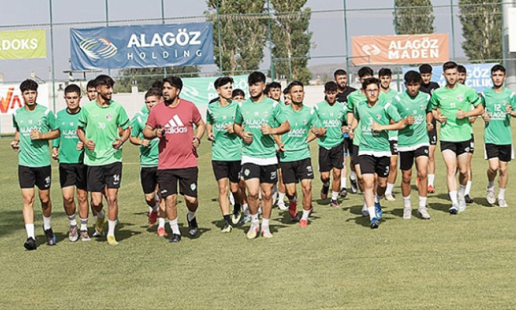 Iğdır U-18 Takımı Hazırlık Yapıyor