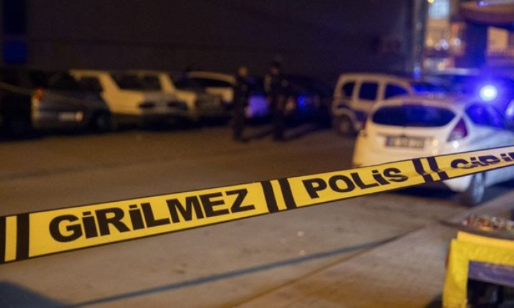 Kira artışı nedeniyle tartıştığı ev sahibi tarafından silahla vurulan kiracı yaşamını yitirdi