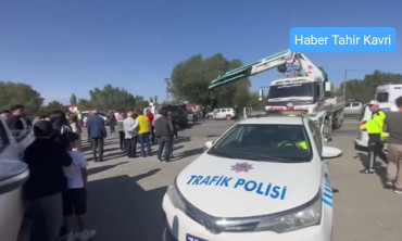 Kaza: 10 Yaralı Iğdır