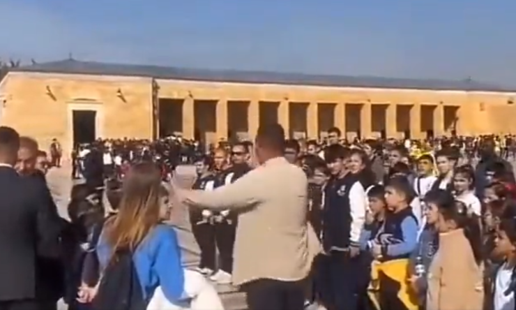 Anıtkabir'de 'Andımız' Okuma Etkinliğine Müdahale: Tartışma Yaratan Olay