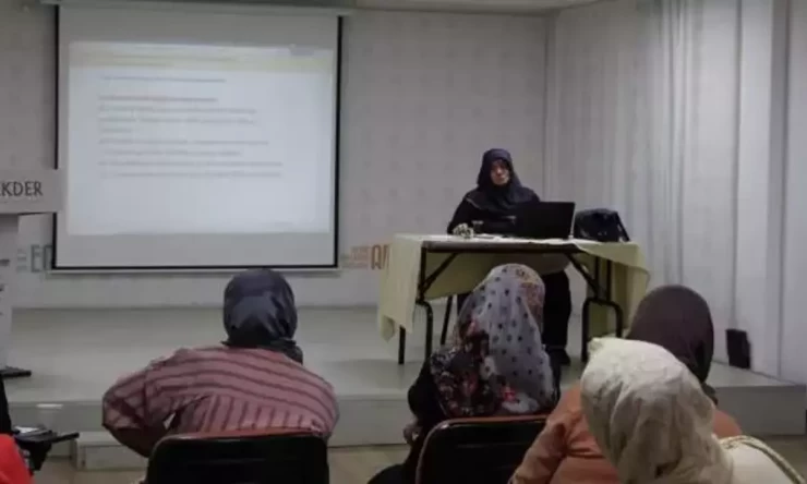 YEKDER İnsan ve Toplum İlm-i Hâli Programı İlgiyle Sürüyor