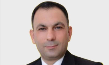 Halkın içinden gelmesi ve halkın adamı olması, gümbür gümbür