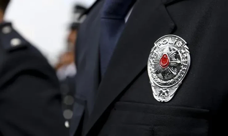 FETÖ ile bağlantısı tespit edilen 445 polis açığa alındı