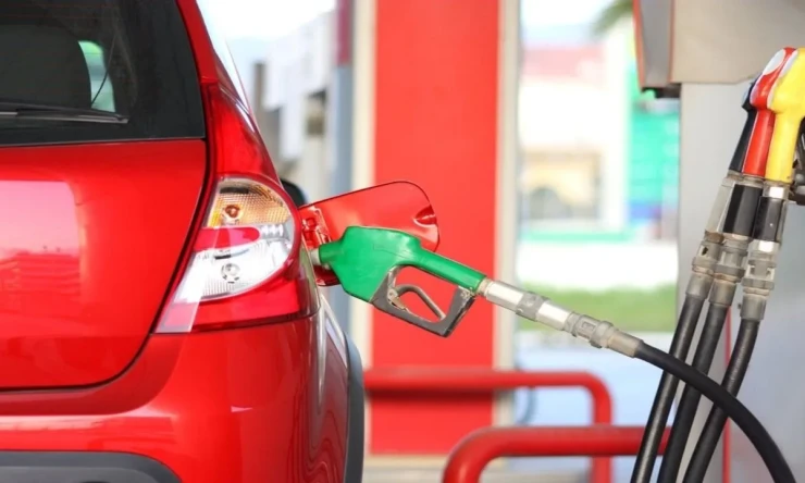 Akaryakıt fiyatlarına tarihi zam: Motorin 41 lirayı geçti