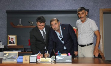İl Özel İdaresi’nden Süt Üreticilerine 12 Tonluk Süt Toplama ve Nakil Aracı Desteği