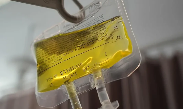 Tartışmalı "Sarı Serum" Hakkında Sağlık Bakanlığı'ndan Açıklama: Riskler ve Kullanım Şartları Mercek Altında