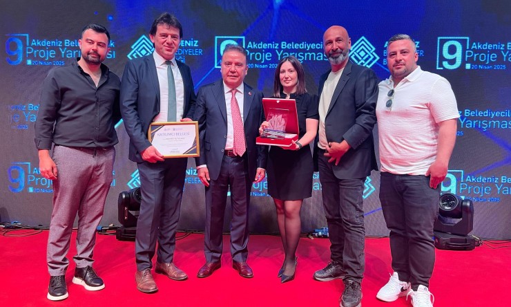 Gazipaşa Belediyesi'nin Tropikal Park projesi ödül aldı