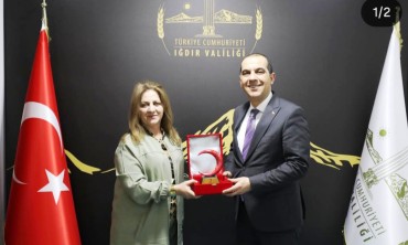 Kızılay’dan Iğdır Valisi Taşolar’a Ziyaret: İş Birliği ve Yardım Faaliyetleri Masaya Yatırıldı